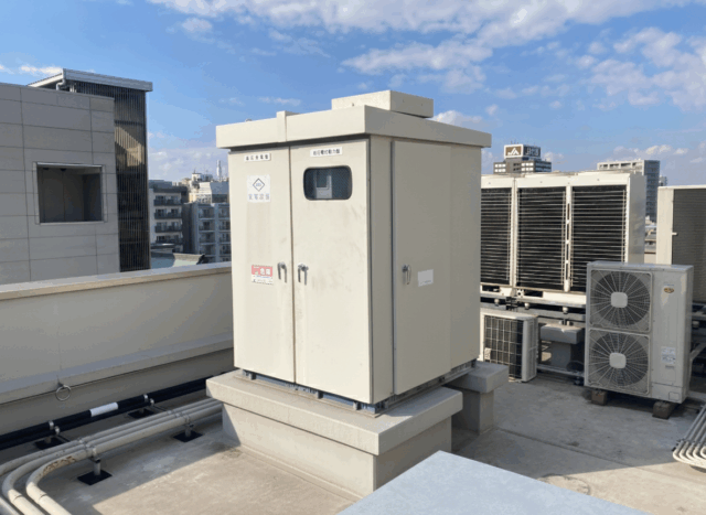 画像:キュービクル更新・高圧ケーブル引込工事